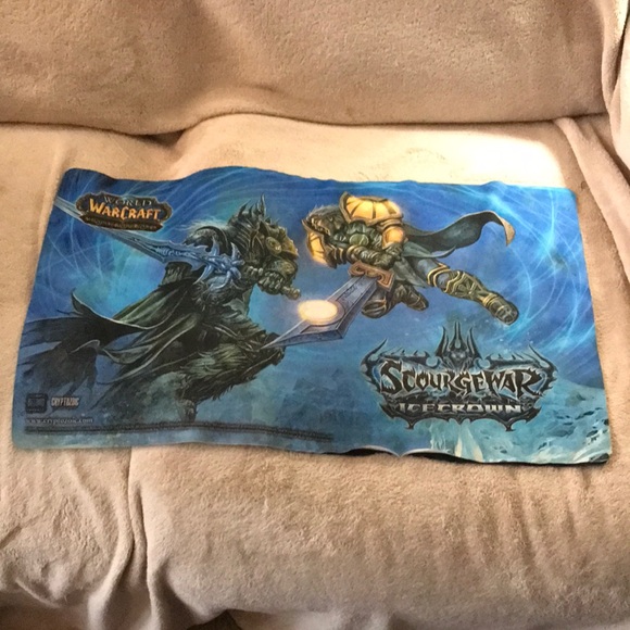 2010 Blizzard entertainment world of Warcraft TCG Scourgewar Icecrown mat 💕 - Picture 1 of 4